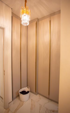 Apartamento à venda com 128m², 3 quartos e 2 vagas Apartamento à venda com 128m², 3 quartos e 2 vagasQUARTO 1- SUÍTE