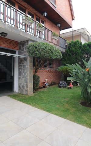 Casa à venda com 412m², 7 quartos e 5 vagasGaragem