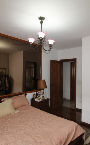 Casa à venda com 412m², 7 quartos e 5 vagasQuarto 1