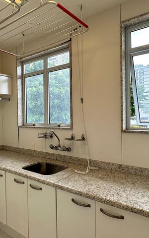 Apartamento à venda com 185m², 4 quartos e 2 vagas