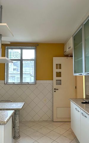Apartamento à venda com 185m², 4 quartos e 2 vagas