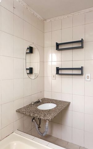 Apartamento à venda com 87m², 2 quartos e 2 vagasBanheiro Social