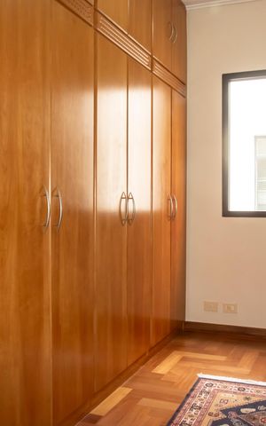 Casa para alugar com 274m², 3 quartos e 4 vagasSuíte - Closet