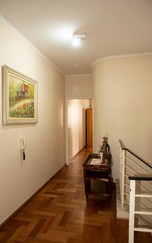 Casa para alugar com 274m², 3 quartos e 4 vagasCorredor