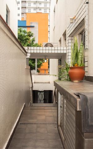 Casa para alugar com 274m², 3 quartos e 4 vagasAcesso lateral