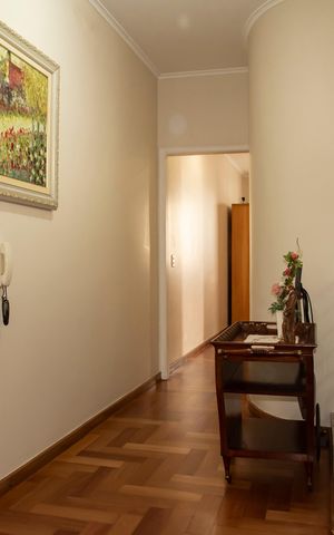 Casa para alugar com 274m², 3 quartos e 4 vagasCorredor