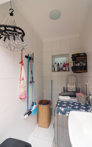 Casa à venda com 209m², 3 quartos e 4 vagasÁrea de Serviço