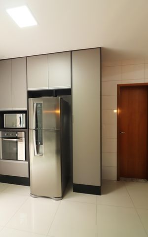 Casa à venda com 209m², 3 quartos e 4 vagasCopa e Cozinha 