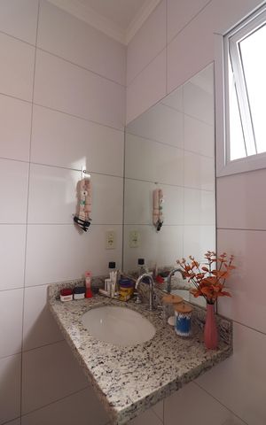 Casa à venda com 209m², 3 quartos e 4 vagasSuíte 3 Banheiro 
