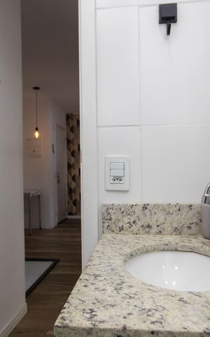 Apartamento à venda com 46m², 2 quartos e sem vaga Apartamento à venda com 46m², 2 quartos e sem vagaBanheiro
