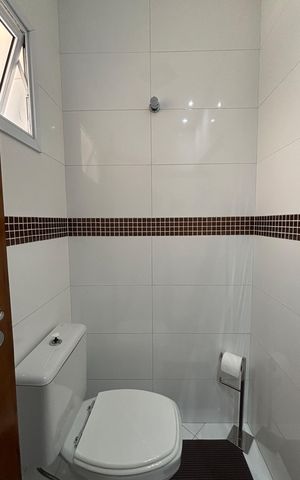 Casa à venda com 225m², 3 quartos e 4 vagas Casa à venda com 225m², 3 quartos e 4 vagasLavabo