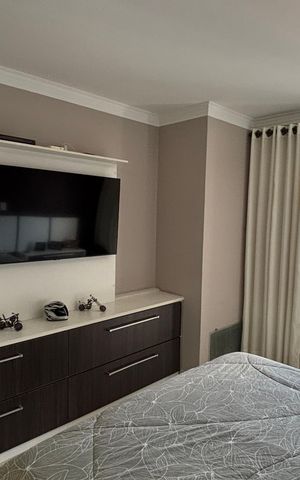 Casa à venda com 225m², 3 quartos e 4 vagas Casa à venda com 225m², 3 quartos e 4 vagasSuite