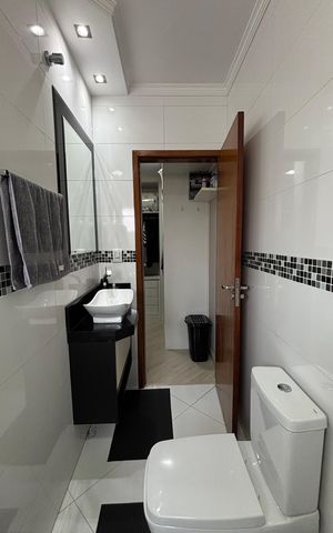 Casa à venda com 225m², 3 quartos e 4 vagas Casa à venda com 225m², 3 quartos e 4 vagasBanheiro da Suíte