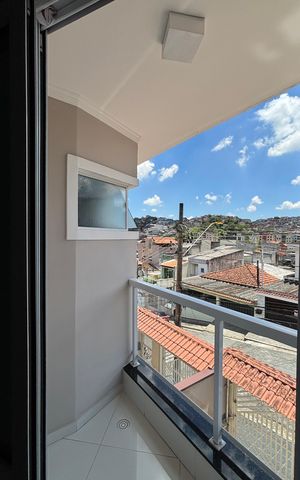 Casa à venda com 225m², 3 quartos e 4 vagas Casa à venda com 225m², 3 quartos e 4 vagasSuite Varanda