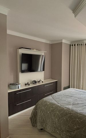 Casa à venda com 225m², 3 quartos e 4 vagas Casa à venda com 225m², 3 quartos e 4 vagasSuite