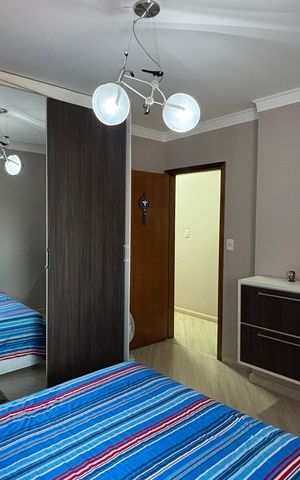 Casa à venda com 225m², 3 quartos e 4 vagas Casa à venda com 225m², 3 quartos e 4 vagasQuarto 1