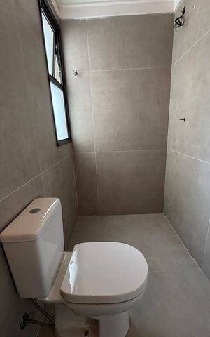 Apartamento à venda com 80m², 2 quartos e 1 vaga Apartamento à venda com 80m², 2 quartos e 1 vagaBanheiro