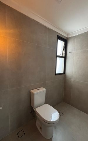 Apartamento à venda com 80m², 2 quartos e 1 vaga Apartamento à venda com 80m², 2 quartos e 1 vagaBanheiro