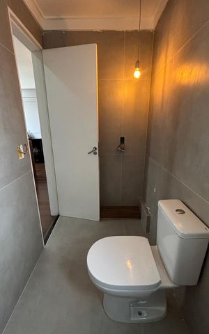 Apartamento à venda com 80m², 2 quartos e 1 vaga Apartamento à venda com 80m², 2 quartos e 1 vagaBanheiro
