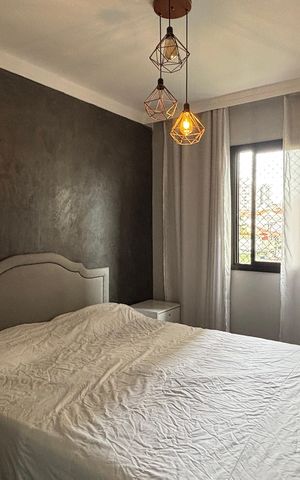 Apartamento à venda com 80m², 2 quartos e 1 vaga Apartamento à venda com 80m², 2 quartos e 1 vagaSuite