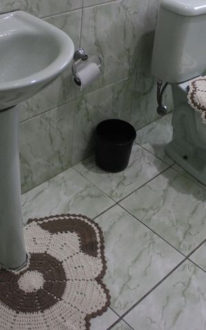 Casa à venda com 350m², 6 quartos e 2 vagasBanheiro social 2
