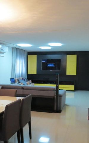 Apartamento à venda com 177m², 3 quartos e 3 vagas