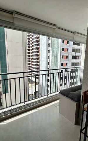Apartamento à venda com 75m², 2 quartos e 1 vaga Apartamento à venda com 75m², 2 quartos e 1 vagaVaranda da Sala