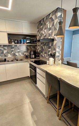Apartamento à venda com 75m², 2 quartos e 1 vaga Apartamento à venda com 75m², 2 quartos e 1 vagaCozinha