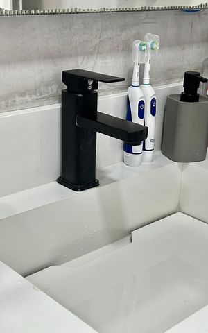Apartamento à venda com 75m², 2 quartos e 1 vaga Apartamento à venda com 75m², 2 quartos e 1 vagaBanheiro da Suíte