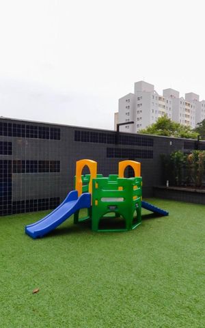 Apartamento à venda com 75m², 2 quartos e 1 vaga Apartamento à venda com 75m², 2 quartos e 1 vagaÁrea comum - Playground