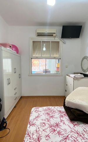 Casa à venda com 292m², 2 quartos e 5 vagas