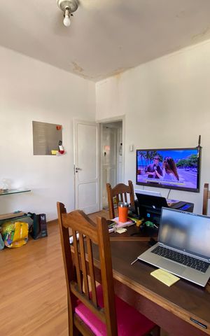 Casa à venda com 292m², 2 quartos e 5 vagas