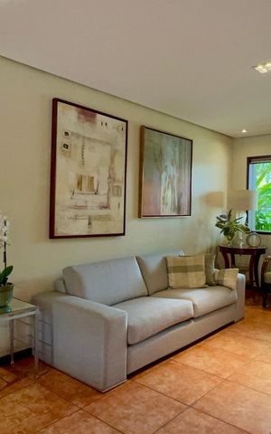 Casa à venda com 397m², 4 quartos e 4 vagasSala