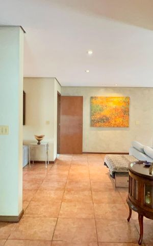 Casa à venda com 397m², 4 quartos e 4 vagasHall de entrada