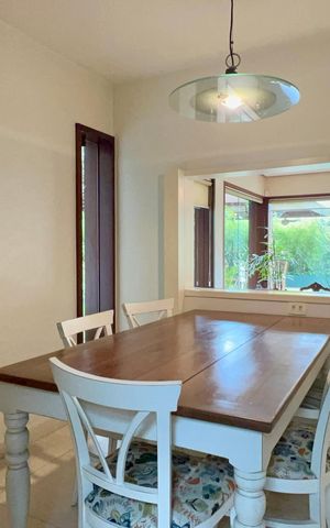 Casa à venda com 397m², 4 quartos e 4 vagasCopa