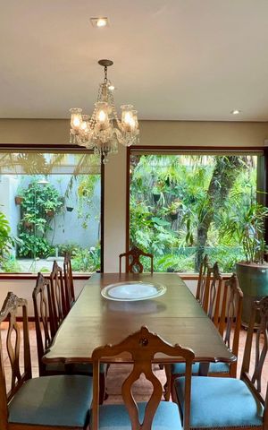 Casa à venda com 397m², 4 quartos e 4 vagasSala de Jantar