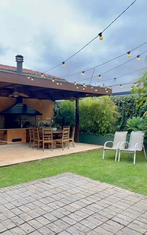 Casa à venda com 397m², 4 quartos e 4 vagasQuintal