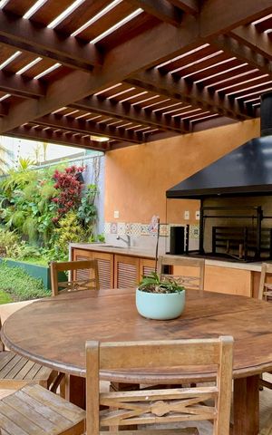 Casa à venda com 397m², 4 quartos e 4 vagasChurrasqueira