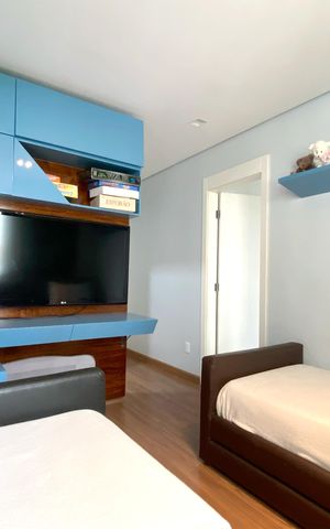 Apartamento à venda com 278m², 4 quartos e 4 vagas Apartamento à venda com 278m², 4 quartos e 4 vagasSuite 2