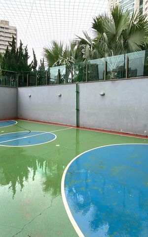 Apartamento à venda com 278m², 4 quartos e 4 vagas Apartamento à venda com 278m², 4 quartos e 4 vagasÁrea comum - Quadra