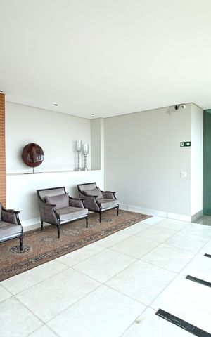 Apartamento à venda com 278m², 4 quartos e 4 vagas Apartamento à venda com 278m², 4 quartos e 4 vagasÁrea comum - Hall