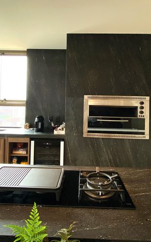 Apartamento à venda com 278m², 4 quartos e 4 vagas Apartamento à venda com 278m², 4 quartos e 4 vagasEspaço Gourmet