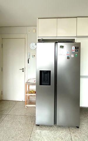 Apartamento à venda com 278m², 4 quartos e 4 vagas Apartamento à venda com 278m², 4 quartos e 4 vagasCozinha