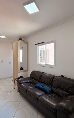 Apartamento à venda com 112m², 2 quartos e 1 vaga Apartamento à venda com 112m², 2 quartos e 1 vagaSala