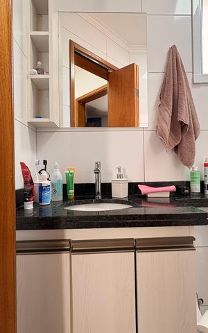 Apartamento à venda com 112m², 2 quartos e 1 vaga Apartamento à venda com 112m², 2 quartos e 1 vagaBanheiro