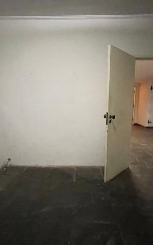 Casa à venda com 398m², 7 quartos e 3 vagas Casa à venda com 398m², 7 quartos e 3 vagasQuarto 7