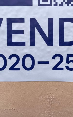 Casa à venda com 398m², 7 quartos e 3 vagas Casa à venda com 398m², 7 quartos e 3 vagasPLACA COM O CODIGO MZYE-535