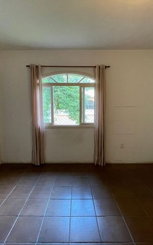 Casa à venda com 398m², 7 quartos e 3 vagas Casa à venda com 398m², 7 quartos e 3 vagasEdicula