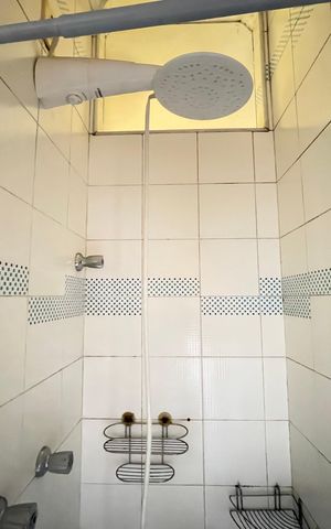 Casa à venda com 398m², 7 quartos e 3 vagas Casa à venda com 398m², 7 quartos e 3 vagasBanheiro 2