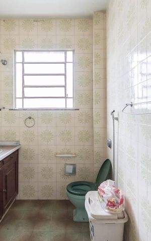 Casa à venda com 333m², 5 quartos e 3 vagasBanheiro 2